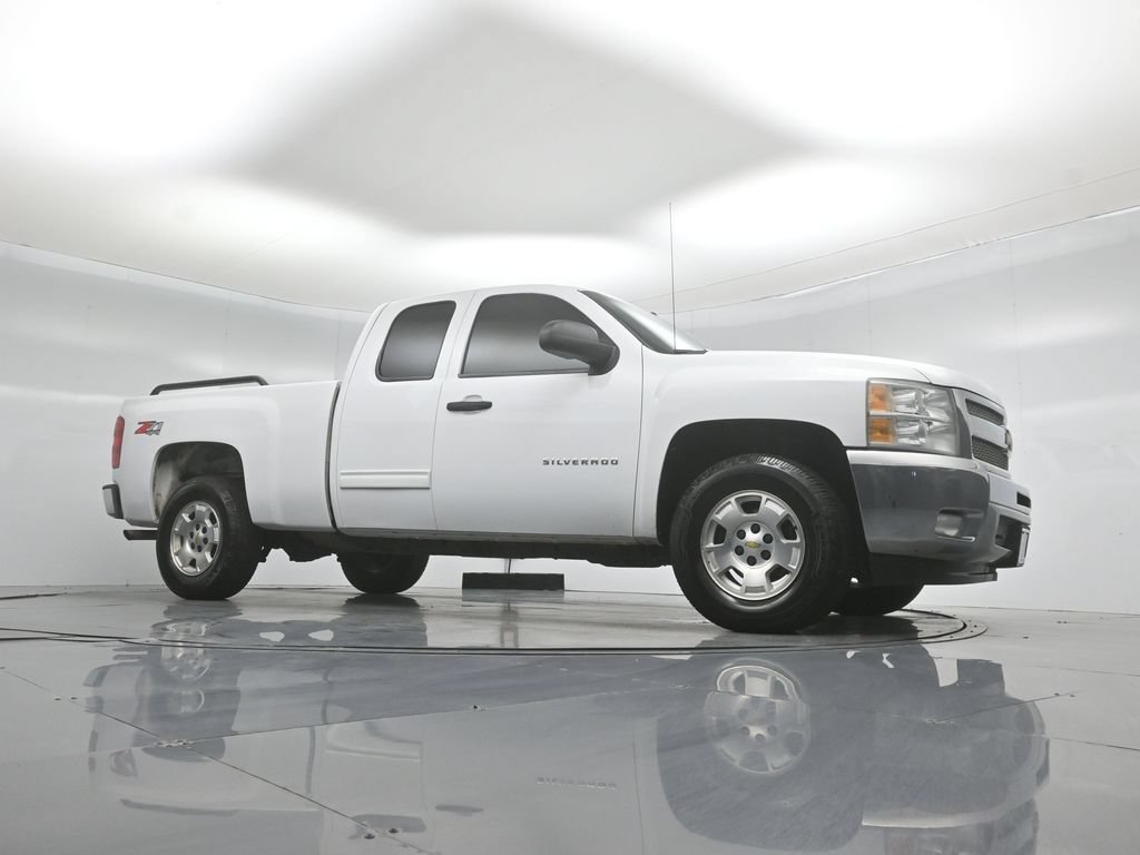 Used 2012 Chevrolet Silverado 1500 LT w/ All-Star Edition AWD/4WD image 3