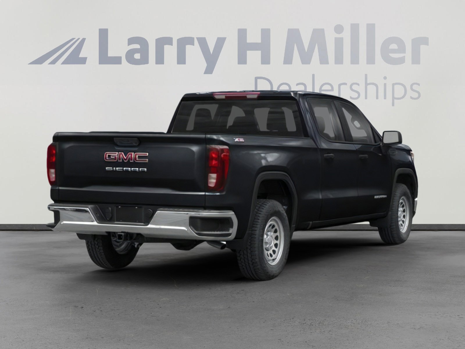 Used 2023 GMC Sierra 1500 AT4 w/ AT4 Premium Package AWD/4WD image 5