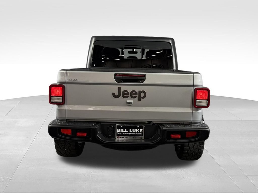 Used 2023 Jeep Gladiator Rubicon AWD/4WD image 9