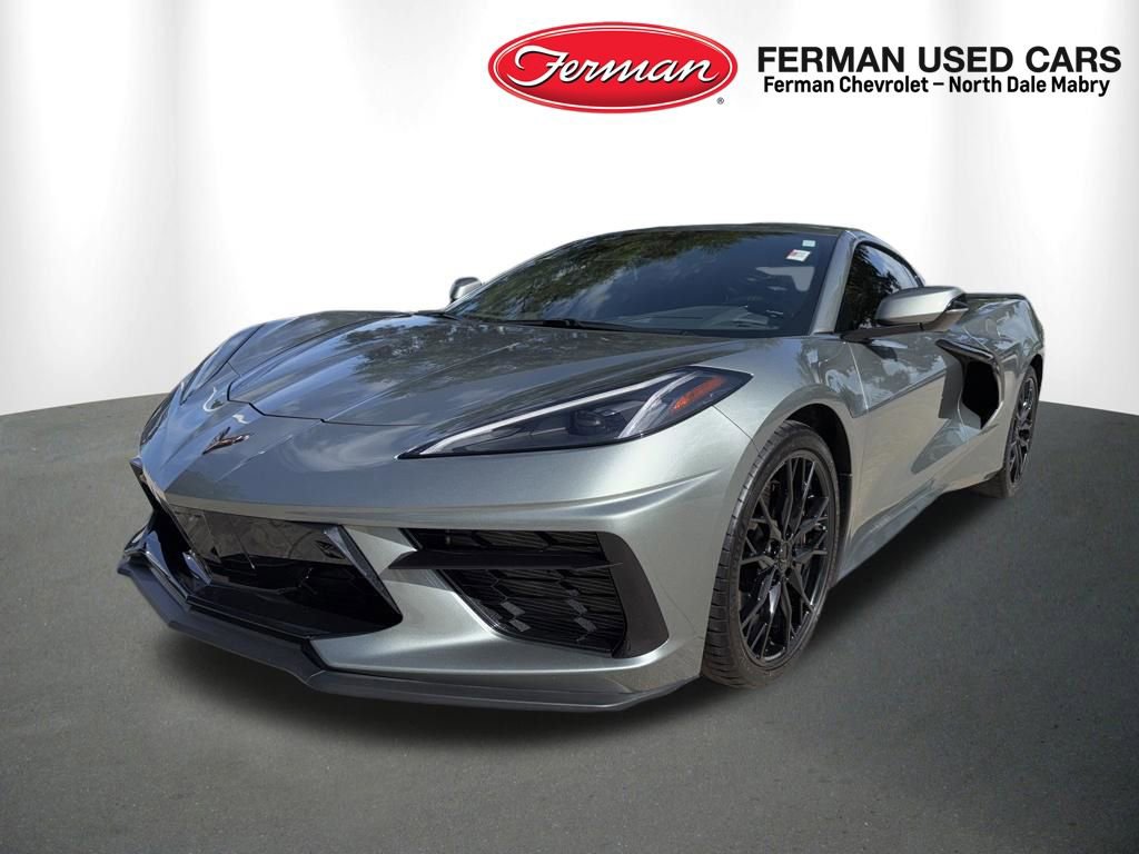Used 2022 Chevrolet Corvette Stingray Preferred Cpe w/ Z51 Performance Package RWD image 9