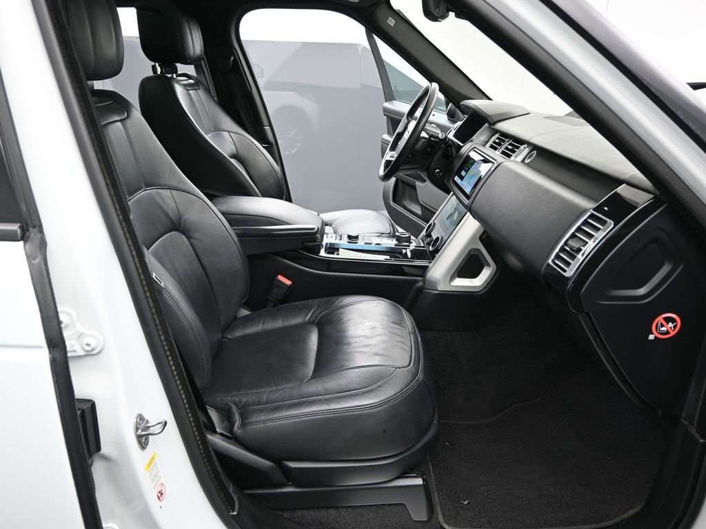 Used 2018 Land Rover Range Rover image 15
