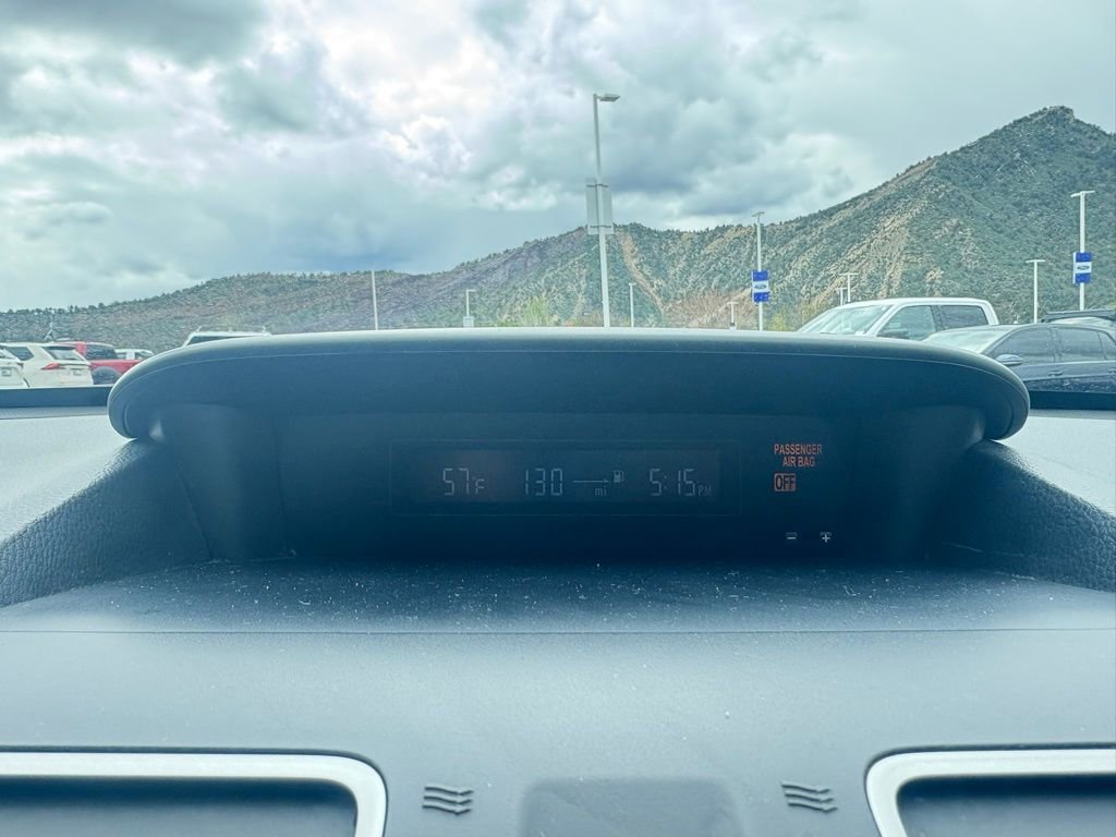 Used 2017 Subaru Crosstrek 2.0i Premium image 18