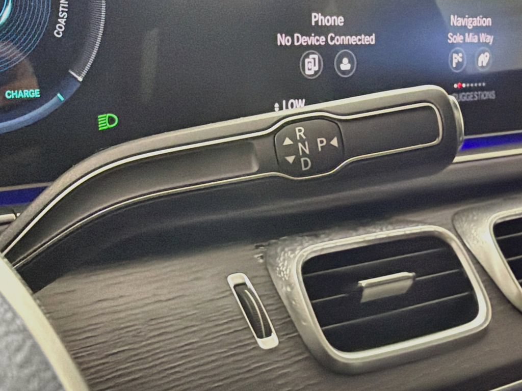 Used 2022 Mercedes-Benz GLE 450 4MATIC image 17
