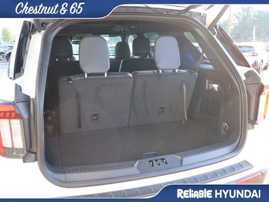 Used 2026 Ford Explorer ST-Line AWD/4WD image 16