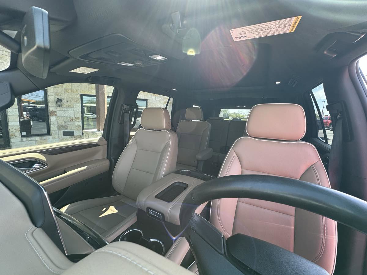 Used 2022 Chevrolet Tahoe Premier w/ Texas Edition RWD image 9
