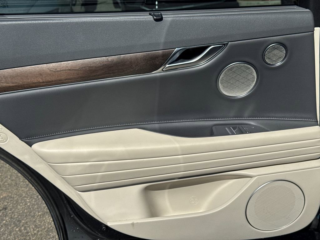 Used 2022 Genesis G80 2.5T w/ Prestige Package image 22