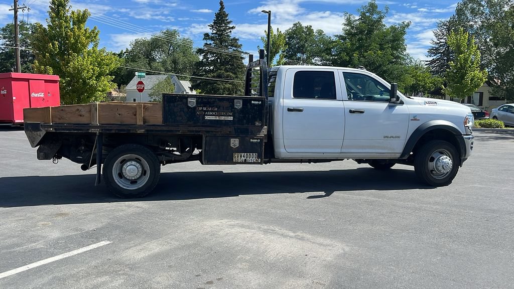 Used 2022 RAM 5500 Tradesman w/ Chrome Appearance Group AWD/4WD image 4