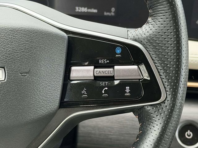 Used 2023 Nissan Ariya FWD image 18