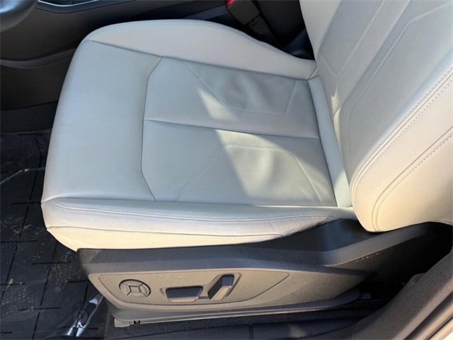 Used 2020 Audi Q3 2.0T Premium Plus image 15