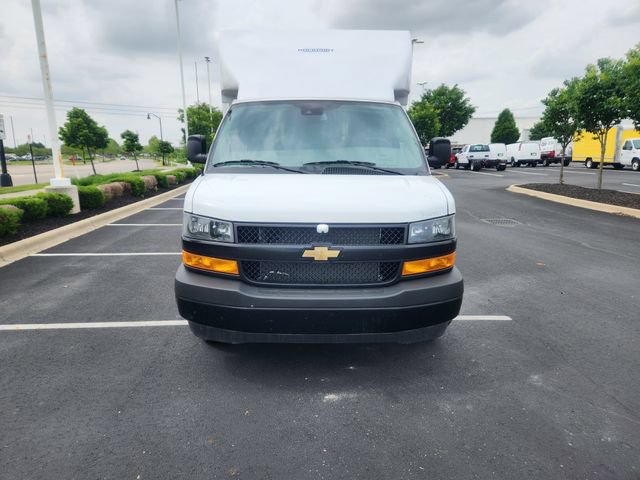 New 2024 Chevrolet Express 3500 w/ Power Convenience Package RWD image 2