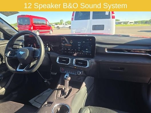 Used 2025 Ford Mustang Premium RWD image 10