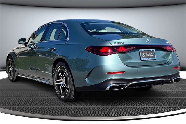 New 2026 Mercedes-Benz E 350 4MATIC Sedan image 3