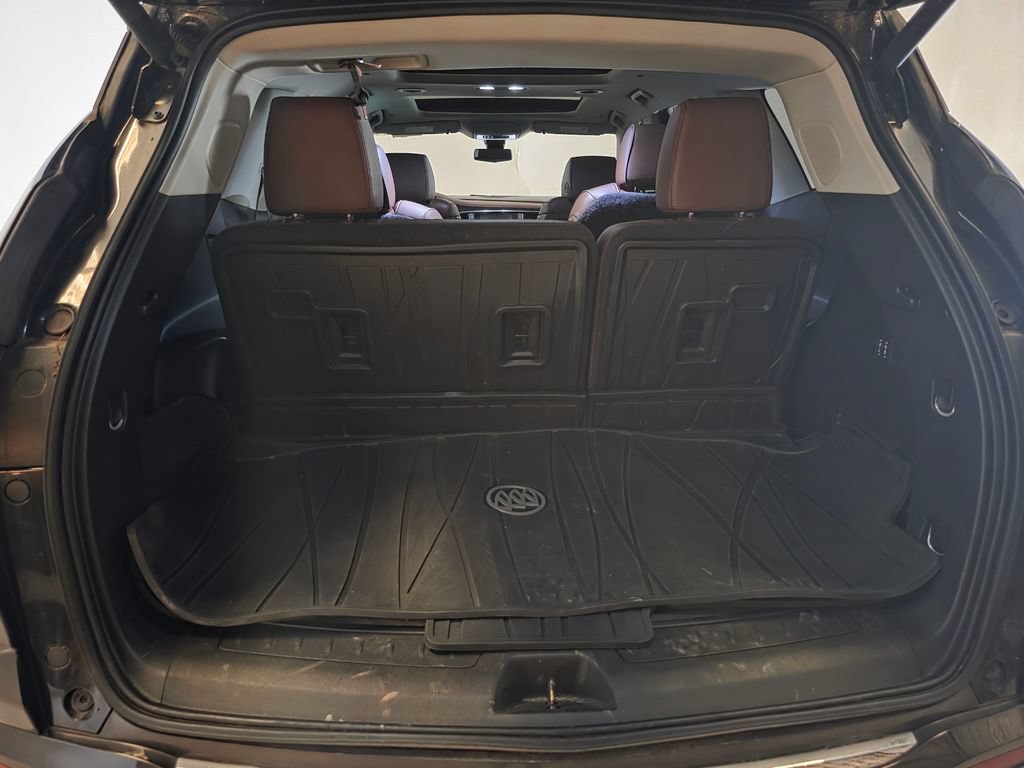 Used 2019 Buick Enclave Avenir w/ Avenir Technology Package AWD/4WD image 20