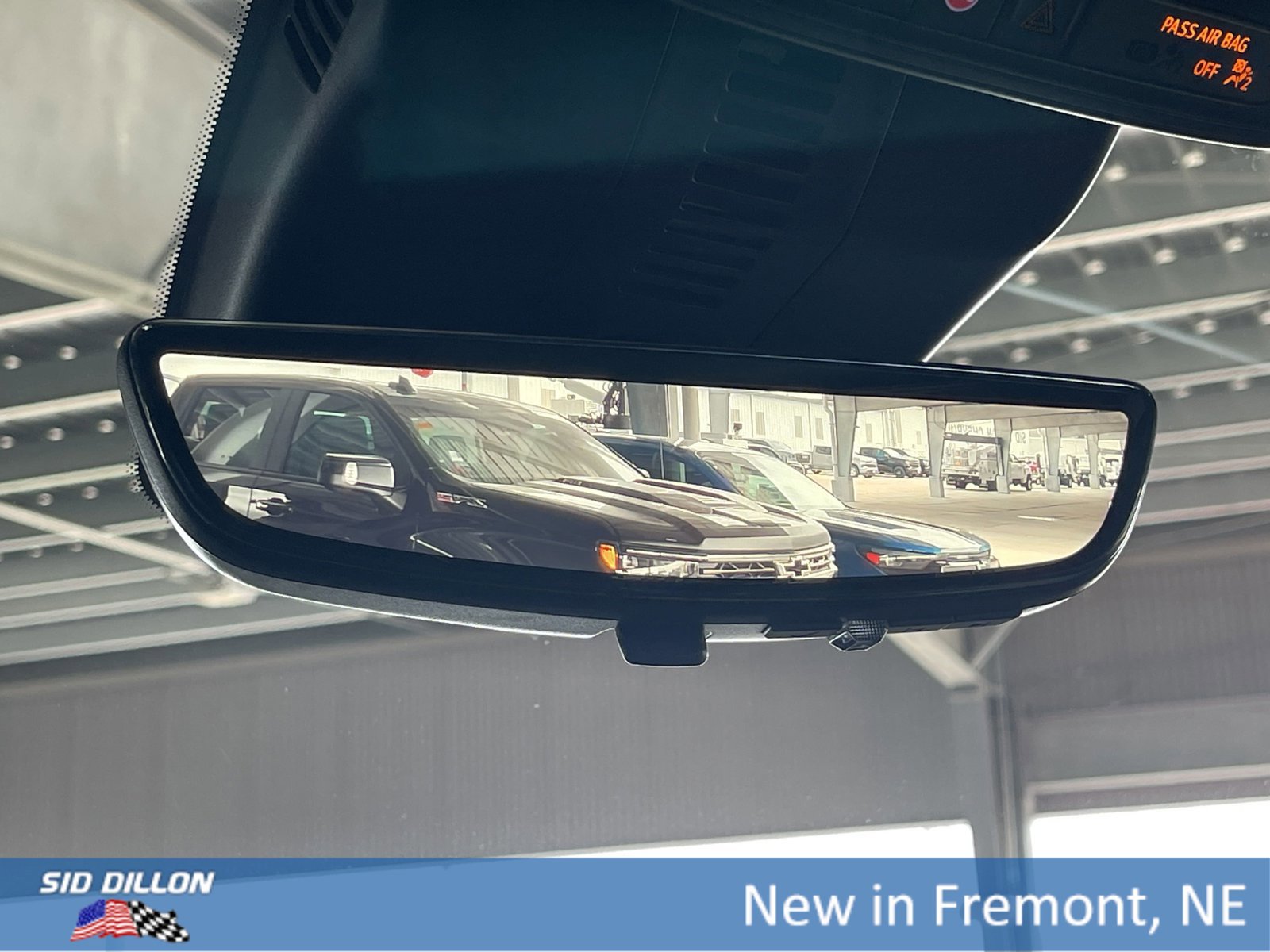 New 2026 Buick Enclave Sport Touring w/ Power Package image 7