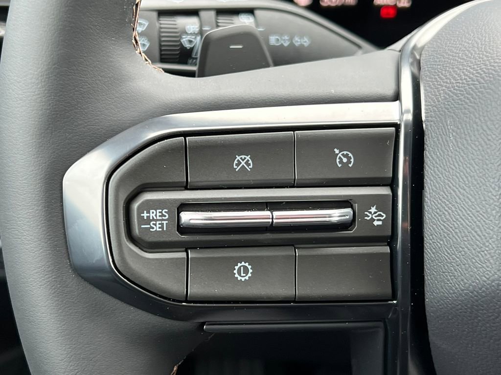New 2026 GMC Terrain AT4 w/ Convenience Package III image 21