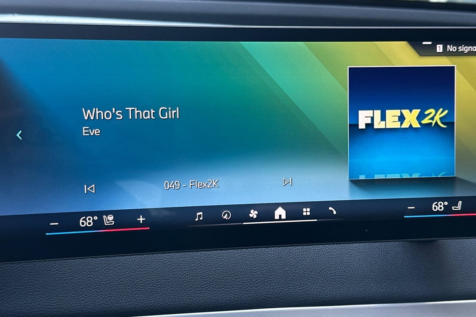 Certified 2024 BMW iX xDrive50 w/ Convenience Package image 25