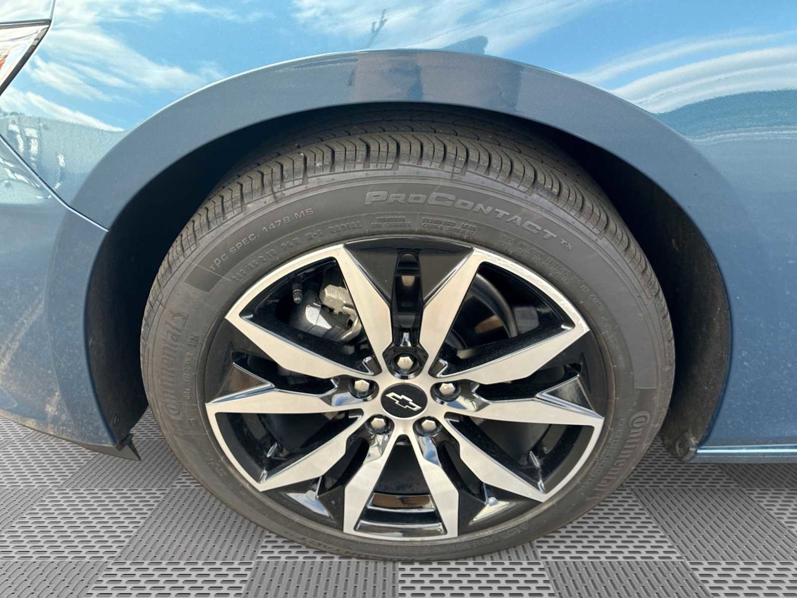 Certified 2025 Chevrolet Malibu RS w/ LPO, Floor Liner Package image 32