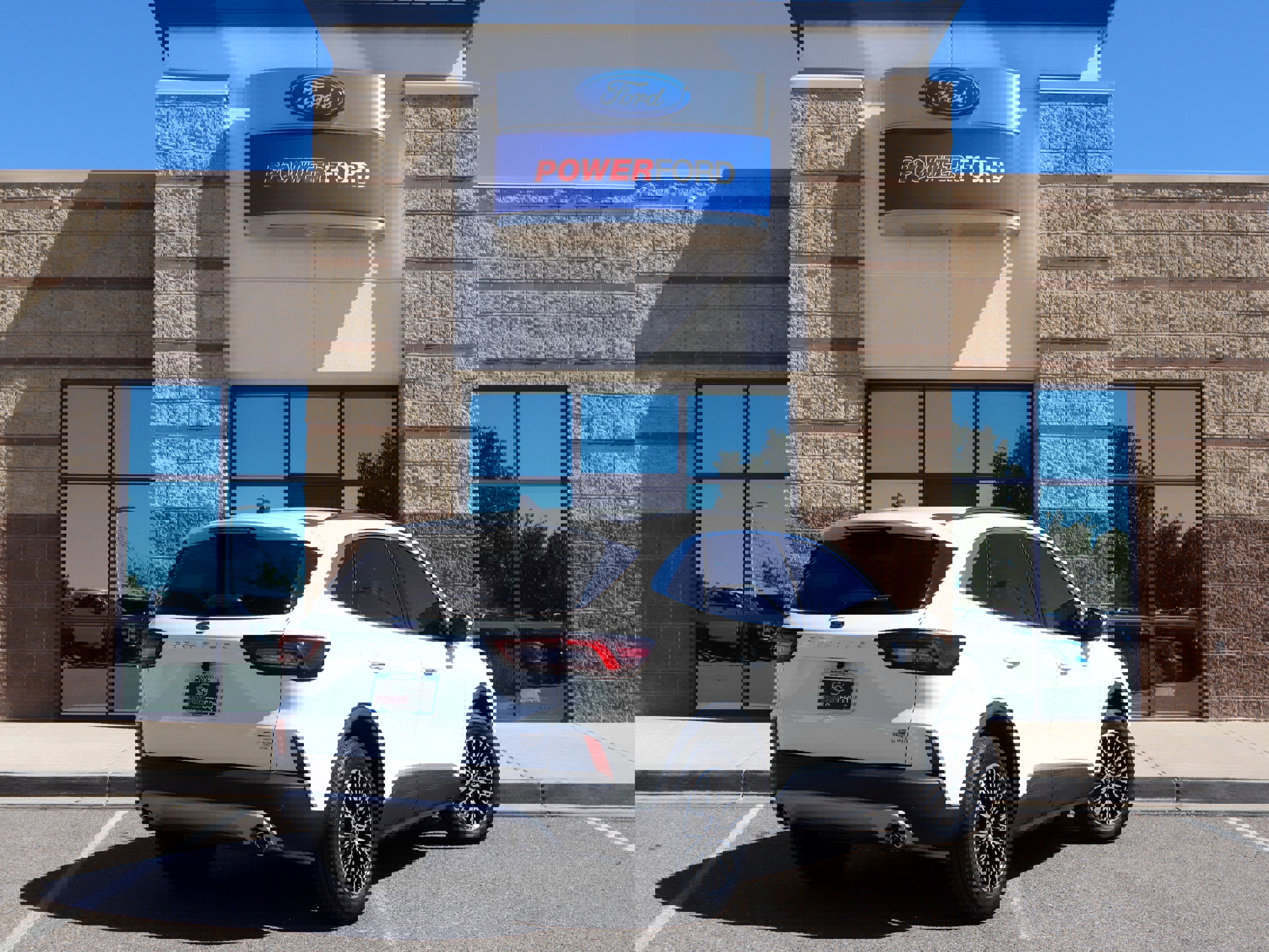 New 2025 Ford Escape SE w/ PHEV Premium Package image 6