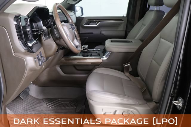 Used 2022 Chevrolet Silverado 1500 RST AWD/4WD image 24
