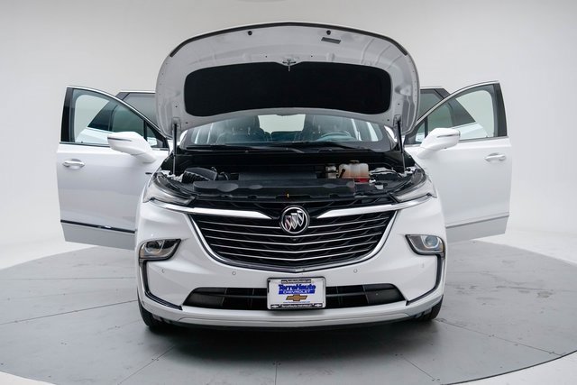 Used 2024 Buick Enclave Premium image 20