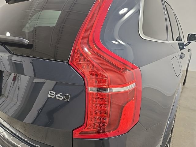 Used 2023 Volvo XC90 B6 Plus w/ Protection Package Premier image 20