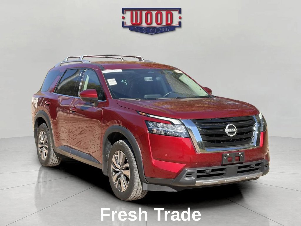 Used 2024 Nissan Pathfinder SL AWD/4WD image 1