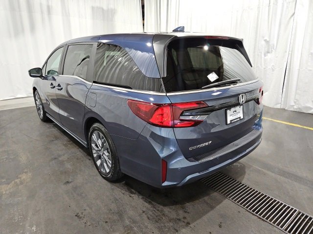 New 2026 Honda Odyssey Touring image 5