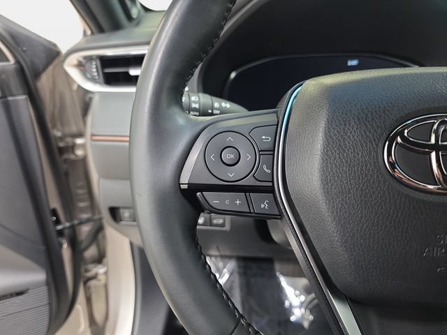 Certified 2024 Toyota Venza Limited AWD/4WD image 14