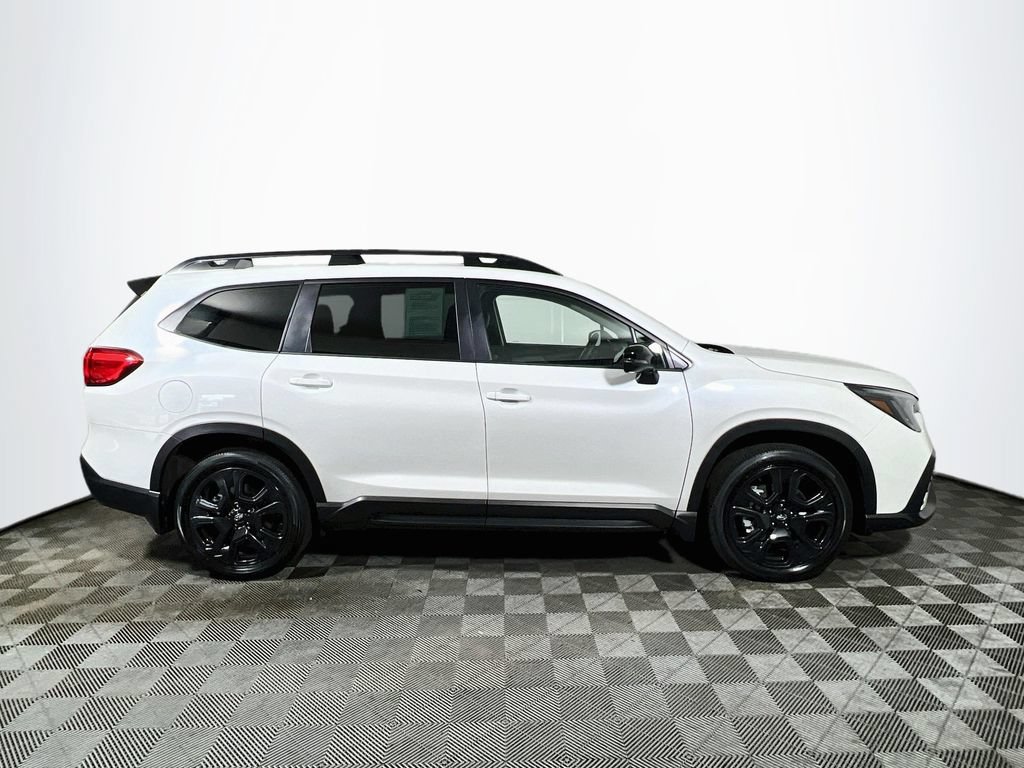 Used 2023 Subaru Ascent Onyx Edition AWD/4WD image 8