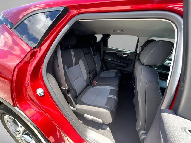 Used 2023 Chevrolet Blazer LT FWD image 28