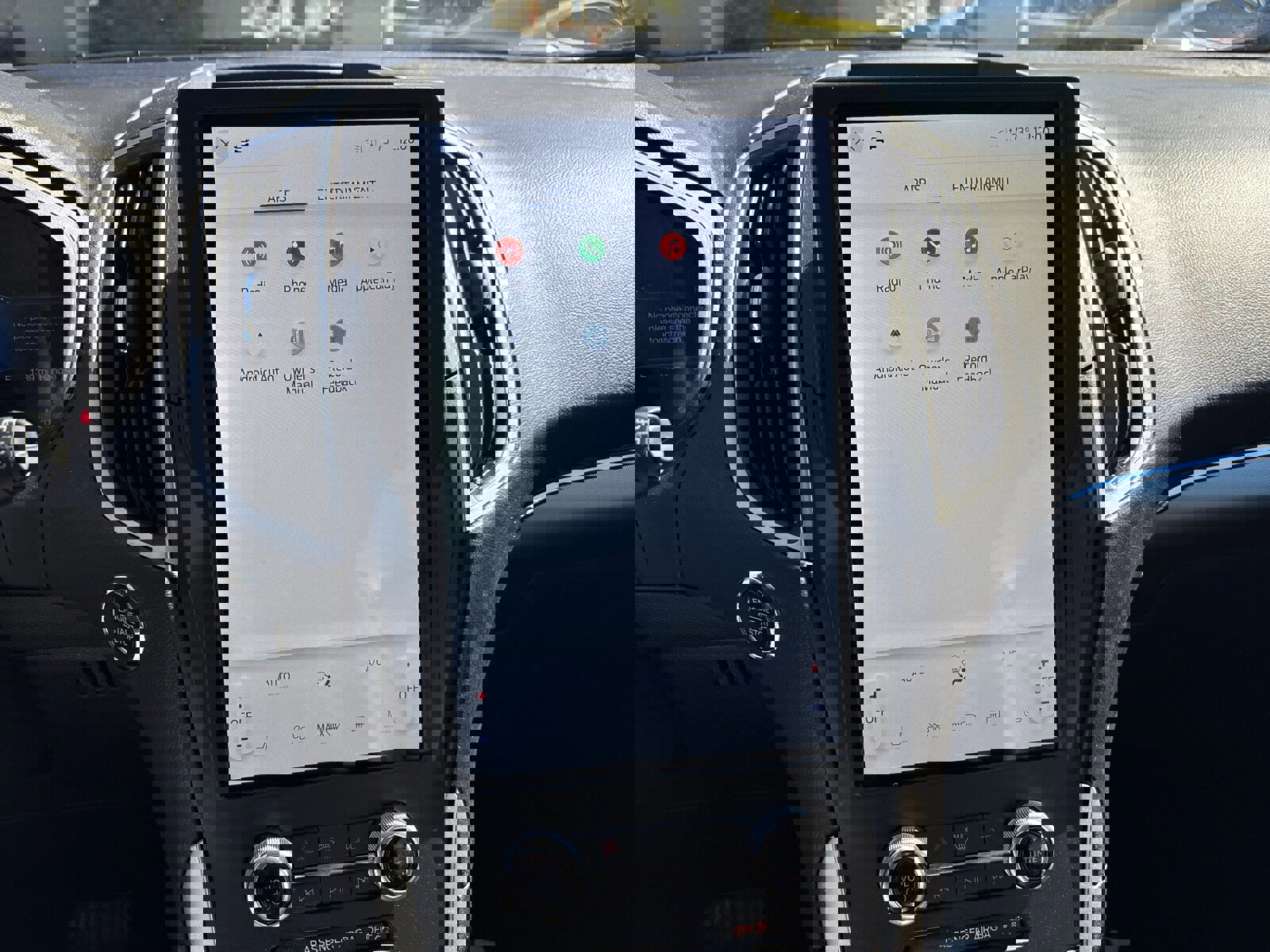 Used 2022 Ford Edge SEL image 19