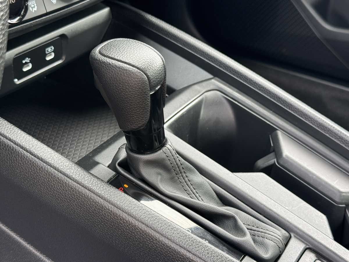Used 2023 Honda Accord EX image 27