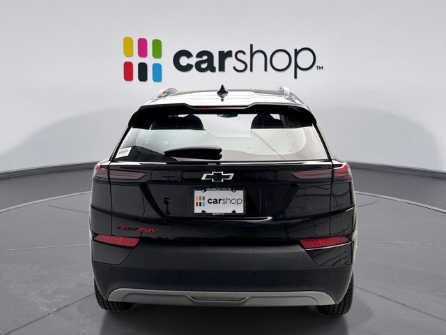 Used 2023 Chevrolet Bolt EUV LT w/ Convenience Package image 4