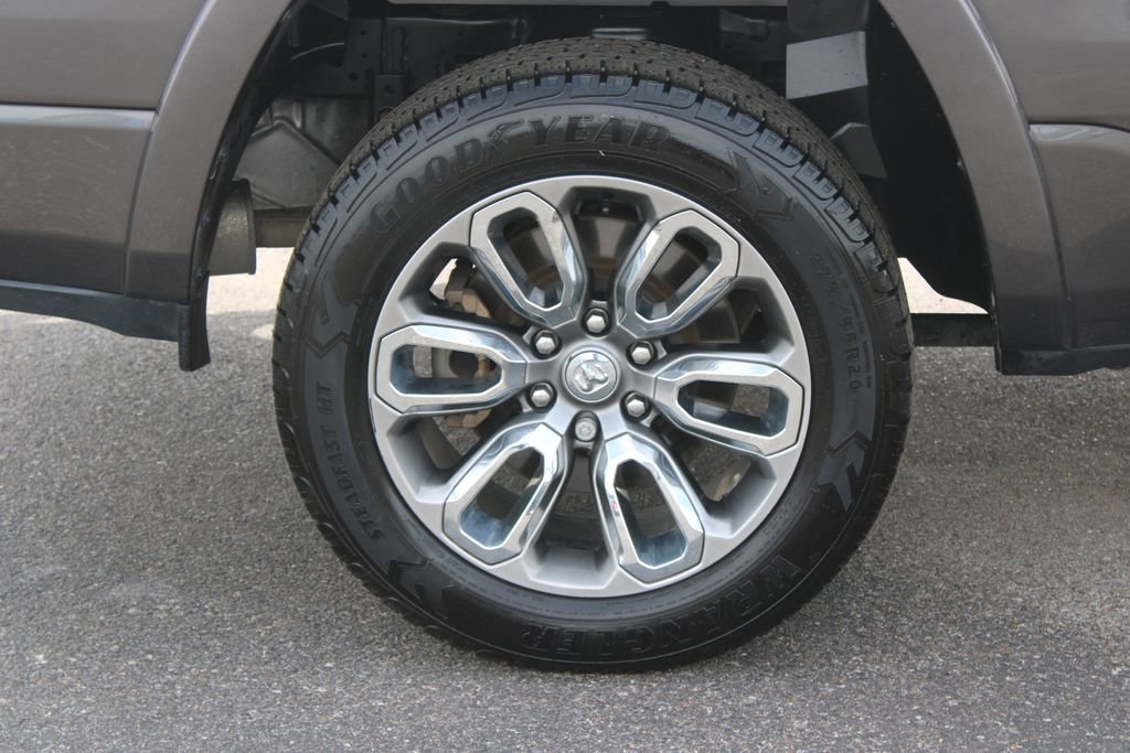 Used 2020 RAM 1500 Laramie w/ Sport Appearance Package AWD/4WD image 14