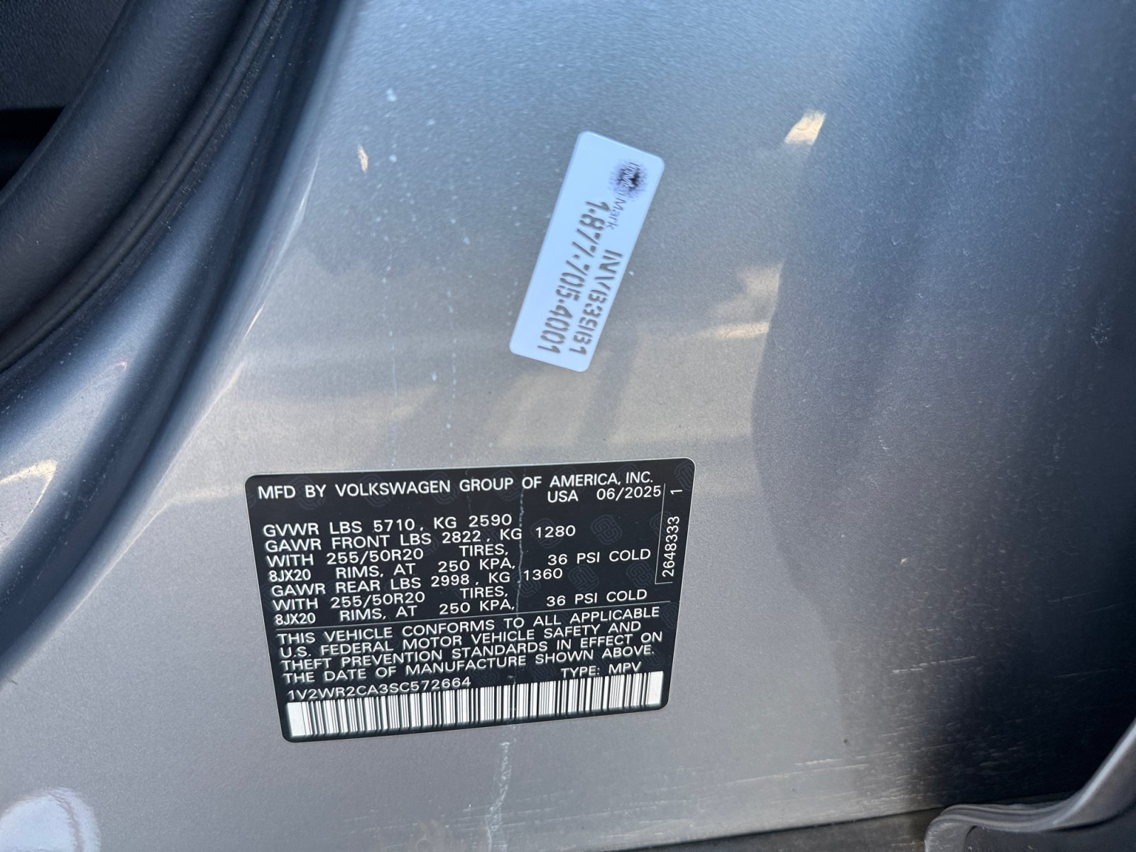 Used 2025 Volkswagen Atlas SE FWD image 23