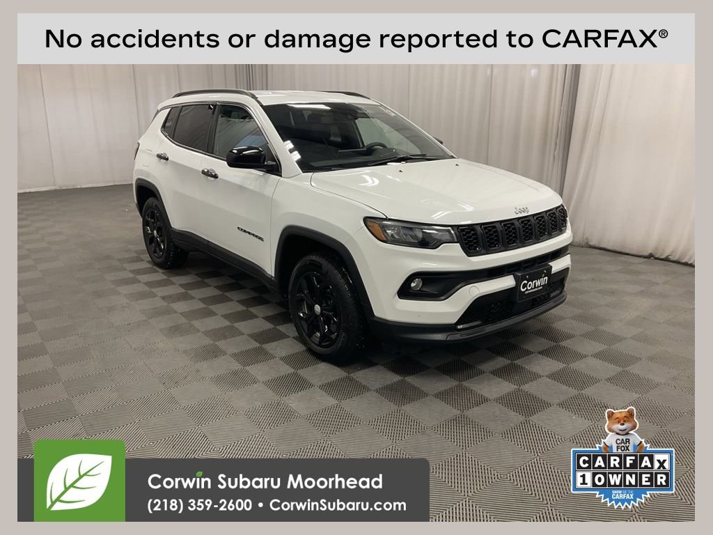 Used 2024 Jeep Compass Latitude image 1