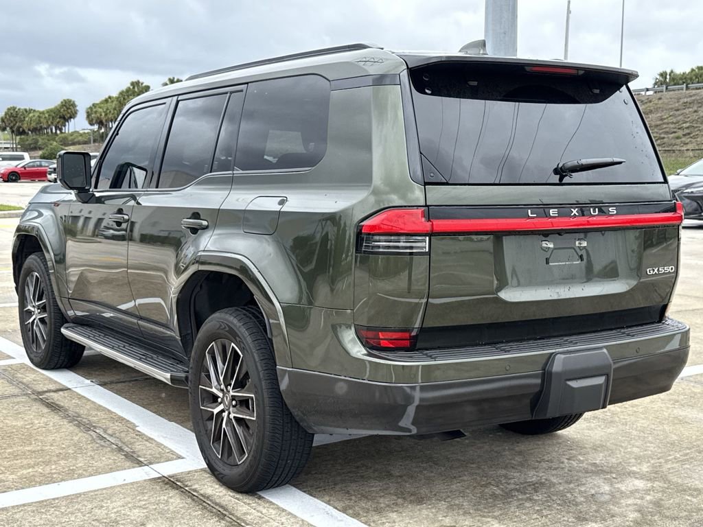 Used 2025 Lexus GX 550 w/ Accessory Package (Z1) image 10