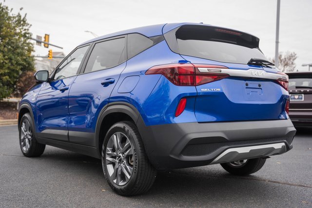 Used 2023 Kia Seltos LX image 5