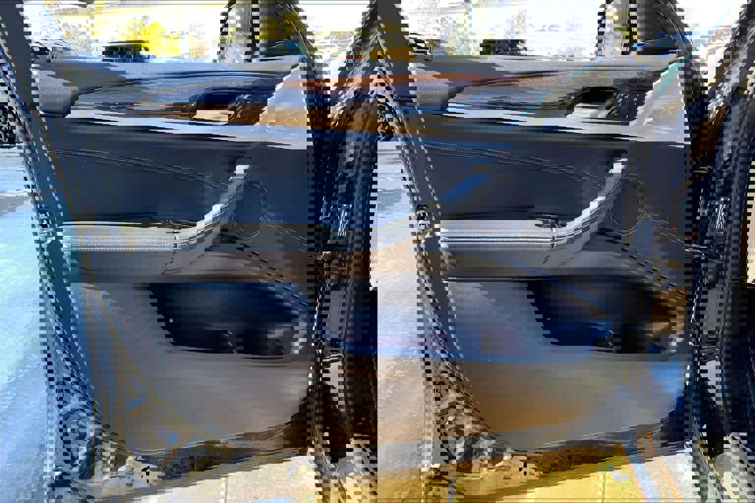 Used 2020 BMW X4 xDrive30i w/ Driving Assistance Package image 20