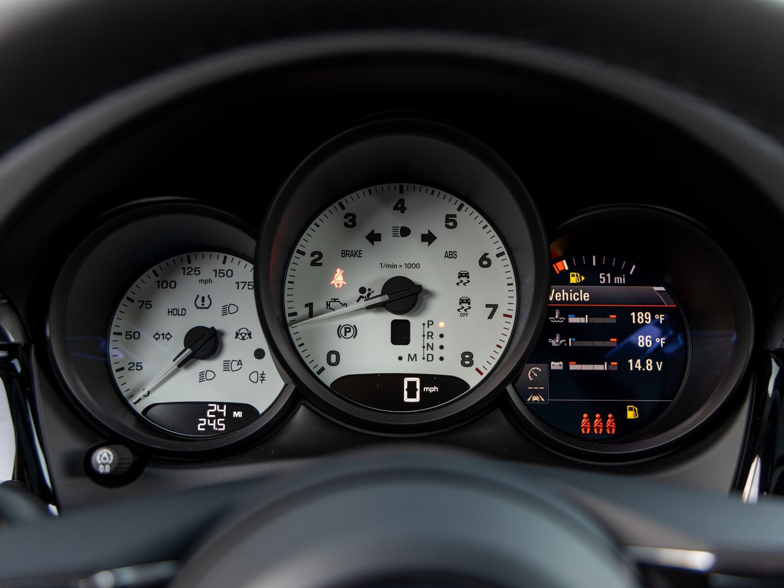 New 2026 Porsche Macan image 31