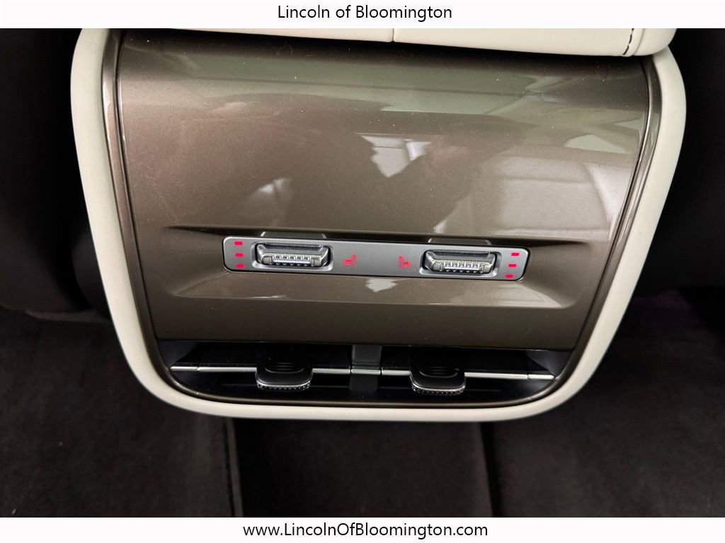 New 2024 Lincoln Nautilus Black Label w/ Jet Appearance Package (87T) image 60