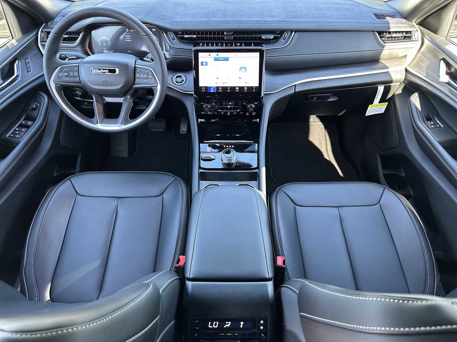 New 2025 Jeep Grand Cherokee L Limited image 24