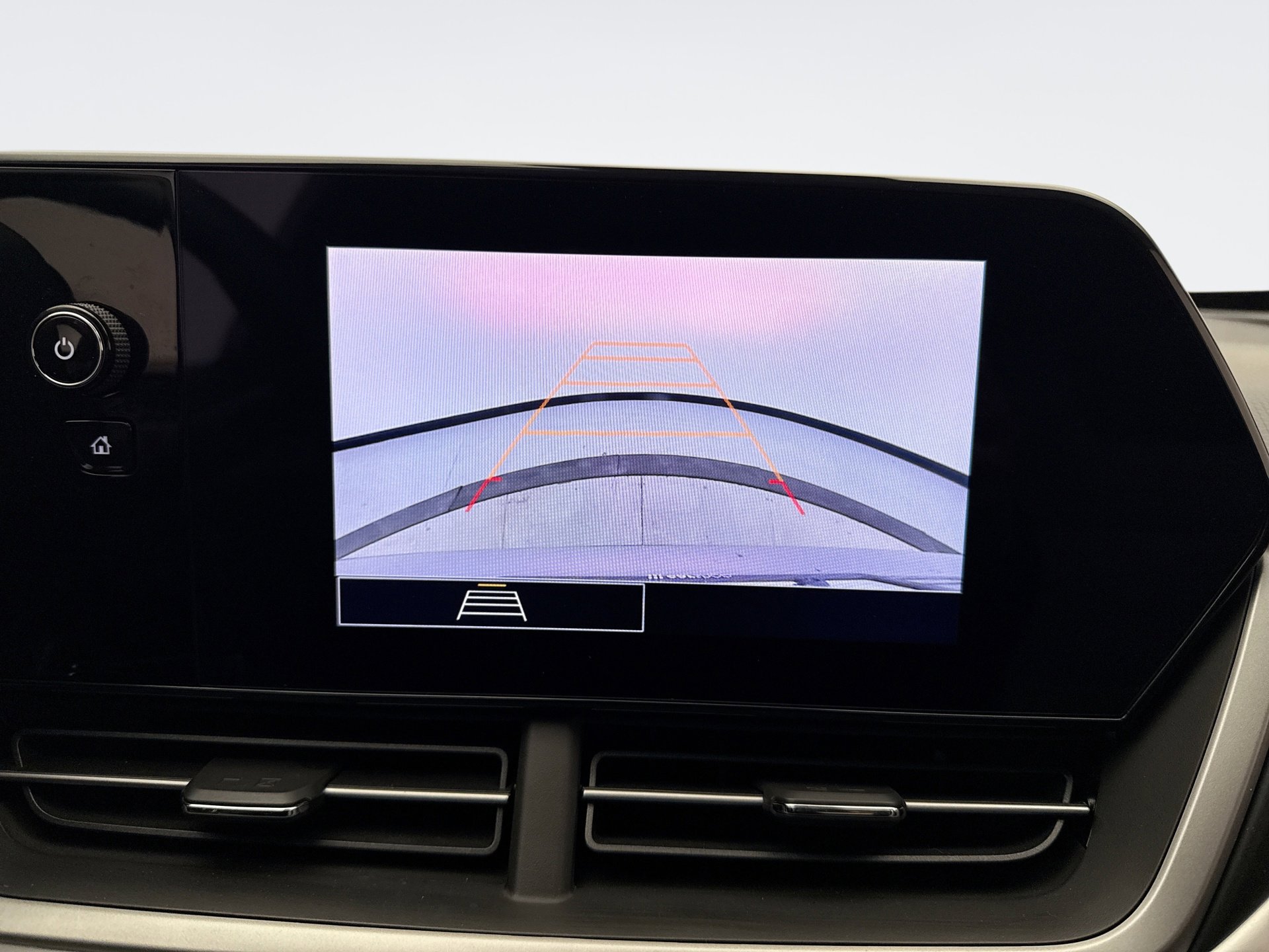 Used 2024 Chevrolet Trax LS w/ Driver Confidence Package image 15