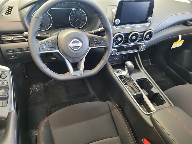 New 2025 Nissan Sentra SR image 7