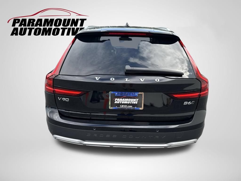Used 2025 Volvo V90 B6 Cross Country Plus AWD/4WD image 6