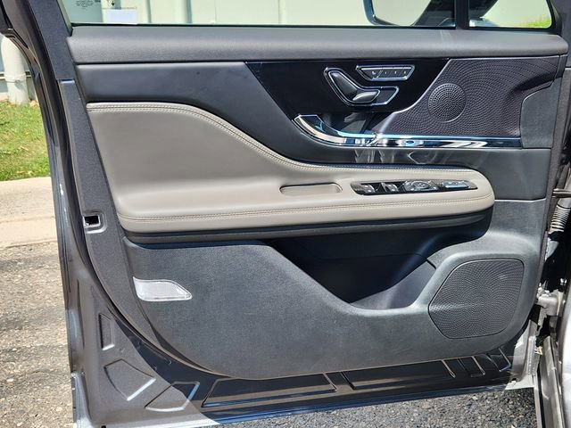 New 2025 Lincoln Corsair Grand Touring image 9