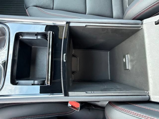 New 2026 Chevrolet Traverse RS w/ LPO, Floor Liner Package AWD/4WD image 29