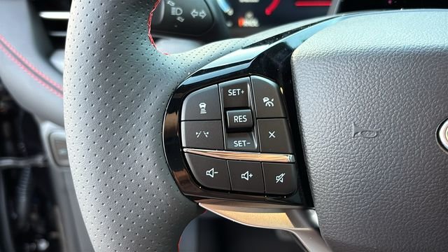 New 2026 Ford Explorer ST-Line AWD/4WD image 14