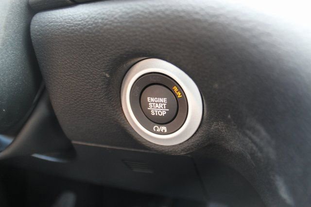 New 2026 Chrysler Pacifica Select image 17