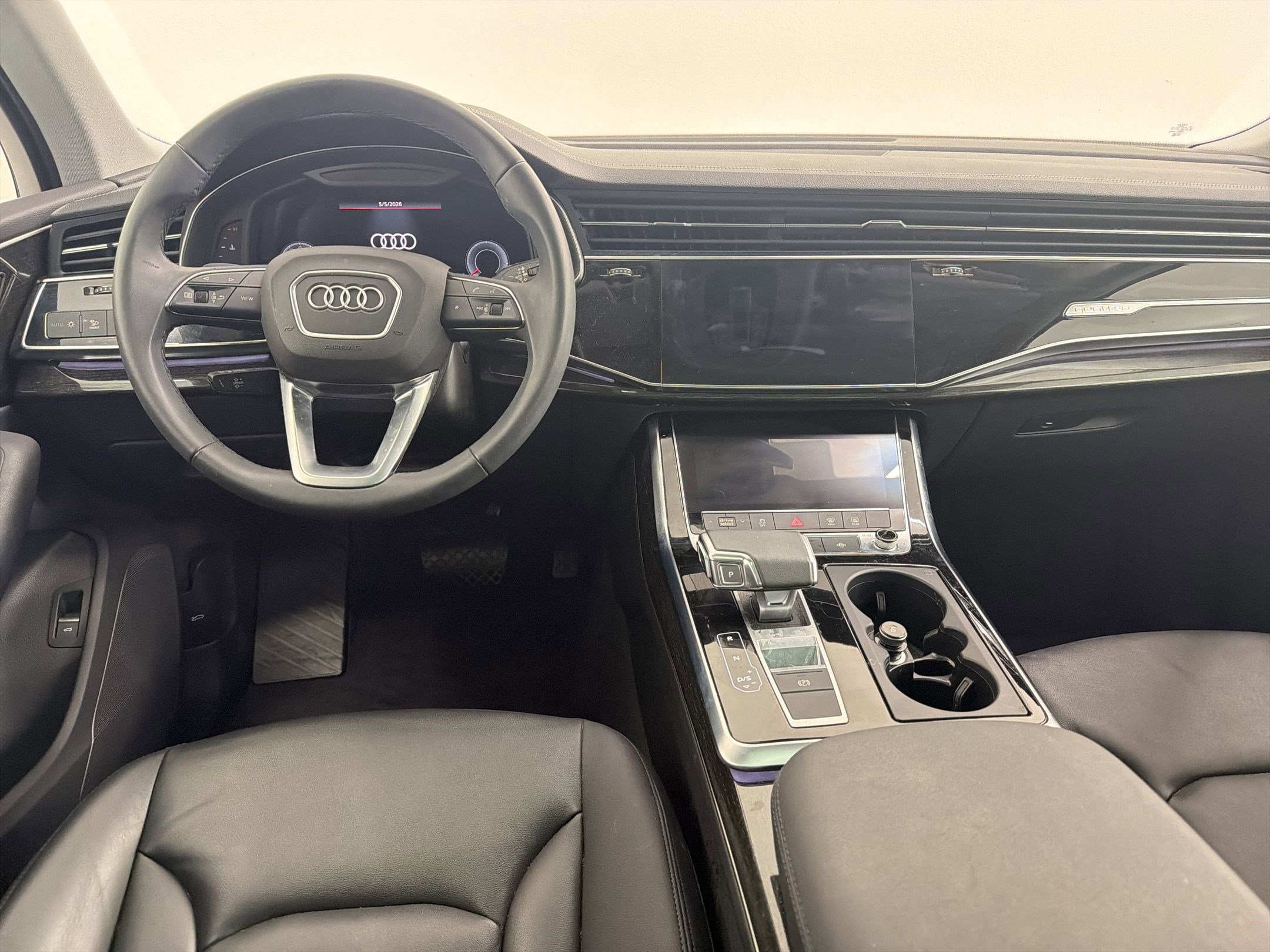 Used 2023 Audi Q7 3.0T Premium AWD/4WD image 25